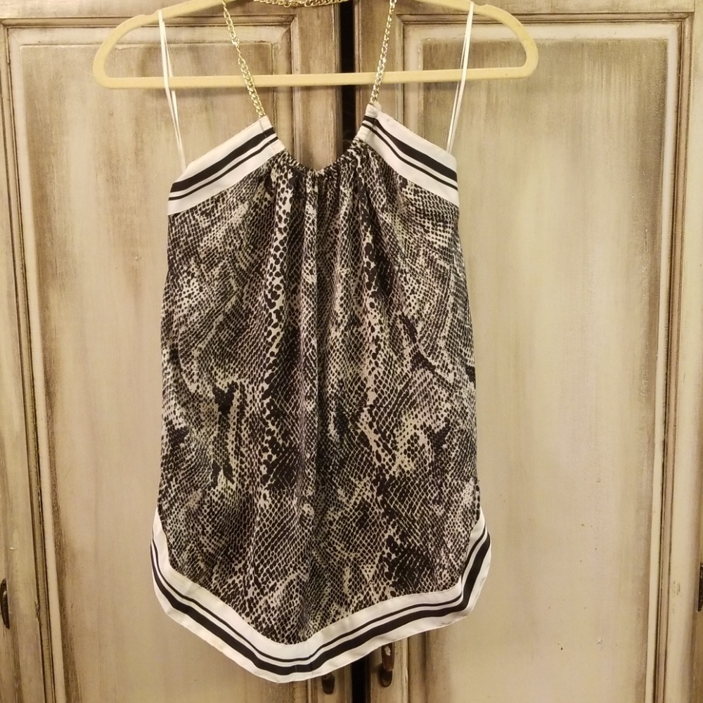 Express halter top - Picture 4 of 8